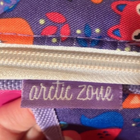 Girls Lunchboxes (3 Set Lot!) - Picture 12 of 12